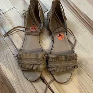 lucky brand brown tie up sandals
